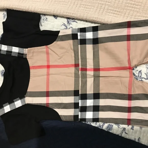 Burberry Baby Overalls All in One  Romper - Picture 4 of 5